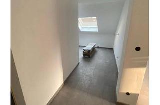 Mehrfamilienhaus kaufen in 90522 Oberasbach, Oberasbach - Haus mit 3 Wohneinheiten in Oberasbach-Altenberg sofort rentabel!