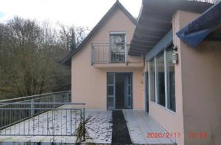 Einfamilienhaus kaufen in 90574 Roßtal, Roßtal - Einfamilienhaus mit viel Grund