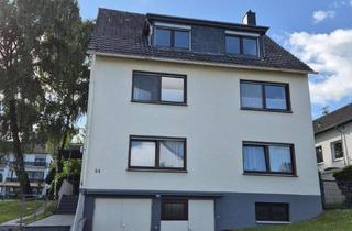 Wohnung mieten in Vulkanstr. 61, 53179 Bonn, Schöne und modernisierte 3-Zimmer-Obergeschosswohnung mit Einbauküche in Bonn