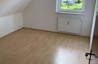 Wohnung mieten in Harksheider Weg 52, 25451 Quickborn, Modernisierte 2-Zimmer-Wohnung mit Einbauküche in Quickborn
