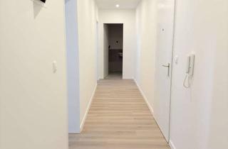 Wohnung mieten in Bauernstraße 97, 71254 Ditzingen, Erstbezug nach Sanierung mit Balkon: Geschmackvolle 2-Zimmer-EG-Wohnung mit geh. Innenausstattung