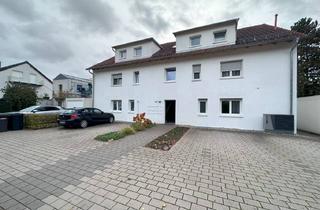 Wohnung mieten in Kaiserstrasse 15, 70599 Birkach, Tolle 4 Zimmer Wohnung mit EBK, Garage und Garten