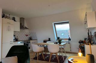 Penthouse mieten in Wörthstrasse 35, 24116 Schreventeich, Schrevenpark : Penthouse Sonnenbalkon mit Blick über ganz Kiel Offener Wohn-Essbereich!!! Badewanne