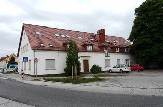 Wohnung mieten in Kienberger Str. 24, 14621 Schönwalde-Glien, Charmante 2 Zimmer Wohnung im Dachgeschoss