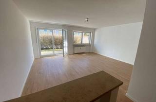 Wohnung mieten in Millöckerweg, 82538 Geretsried, Von Privat: Schöne, teilsanierte, gemütliche 1,5 Zimmer Wohnung mit Südterrasse und kleinem Garten.