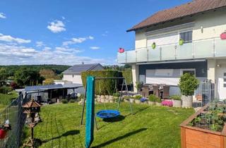 Mehrfamilienhaus kaufen in 76327 Pfinztal, Drei Einheiten. Ein Grundstück. Beste Lage. – Mehrfamilienhaus in Pfinztal-Wöschbach