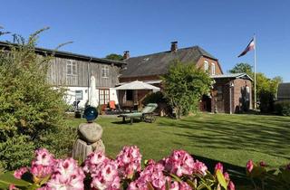Haus kaufen in 24395 Niesgrau, Landhaus an der Ostsee mit parkähnlichem Garten und Blick auf die Geltinger Bucht!