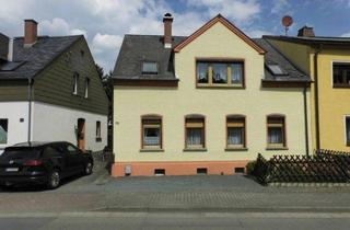 Einfamilienhaus kaufen in 08468 Heinsdorfergrund, Teilsaniertes EFH mit Grundstück, Zufahrt, Garage und Werkstatt in ländlicher Lage zu verkaufen!