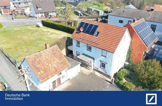 Haus kaufen in 37299 Weißenborn, Platz für Ideen im Herzen von Weißenborn – Entkerntes Haus für kreative Hände