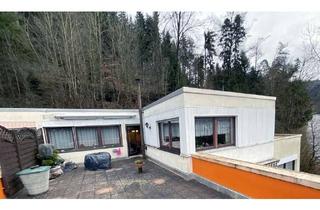 Penthouse kaufen in 75378 Bad Liebenzell, Wohnen wie in einem Haus! 3,5 Zi-Penthouse mit eigenem Eingang, 50m² Terrasse, kleiner Garten.