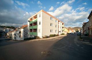 Wohnung mieten in Hohenzollernstr., 66299 Friedrichsthal, Geräumige Wohnung mit Balkon (2017/18 komplett saniert)