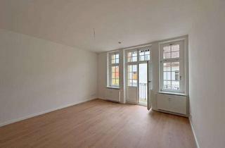 Wohnung mieten in Jüdenstraße 50, 06667 Weißenfels, ERSTBEZUG * Charmante 2RW mit Balkon im Zentrum von Weißenfels an der Saale * EBK auf Wunsch möglich