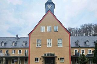 Wohnung mieten in 08118 Hartenstein, Freundliche und vollständig renovierte 4-Raum-Wohnung mit Balkon in Hartenstein