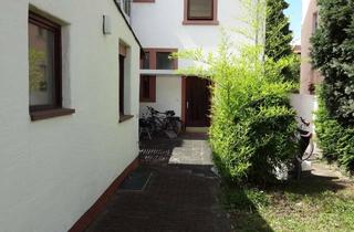 Mehrfamilienhaus kaufen in 63741 Damm, Einmalige Gelegenheit - Sehr gepflegtes Mehrfamilienhaus in exponierter Lage