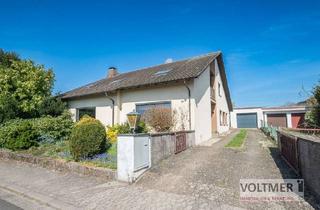 Einfamilienhaus kaufen in 66450 Bexbach, BEHAGLICH - freistehendes Einfamilienhaus mit Garage und großem Grundstück in Bexbach!