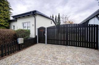 Haus kaufen in 19069 Seehof, Ihr persönliches Paradies - Bungalow mit Gästehaus auf großem Grundstück und exklusiver Küche