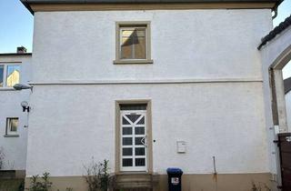 Bauernhaus mieten in Münchgrabenstraße, 67245 Lambsheim, Platz ohne Ende – Bauernhaus mit Scheunen, Wohnungen & riesigem Grundstück in Lambsheim