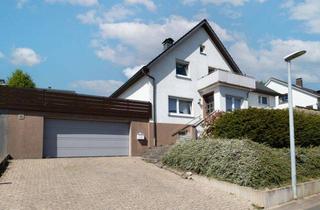 Einfamilienhaus kaufen in 32120 Hiddenhausen, Wohnen mit Aussicht: Charmantes Einfamilienhaus in ruhiger Höhenlage von Hiddenhausen