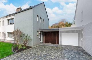 Haus kaufen in 52080 Aachen, Aachen - PHI AACHEN - Gemütliches Wohndomizil mit Garage und Balkon auf großem Grund in Aachen!