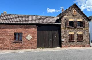 Bauernhaus kaufen in 53913 Swisttal, Swisttal - Provisionsfrei: Renovierungsbedürftiger Vierkanthof, 1.315 m²