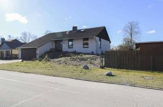 Einfamilienhaus kaufen in 38524 Sassenburg, Greifen Sie zu! Großes Einfamilienhaus samt großen Garten und 2 Garagen in Feldrandlage