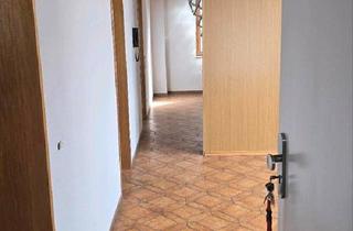 Wohnung kaufen in 75015 Bretten, Bretten - DG Wohnung Bretten sehr zentral gelegen Kiga Schule Einkaufen