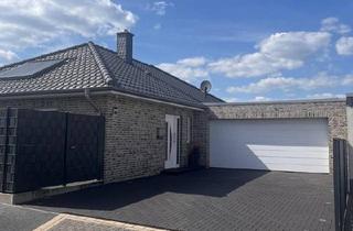 Einfamilienhaus kaufen in 38471 Rühen, Rühen - Schöner Bungalow mit Pool und großem Garten - ideal für Familien