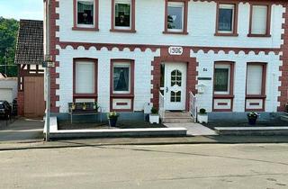 Einfamilienhaus kaufen in 35260 Stadtallendorf, Stadtallendorf - Gepflegtes EFH mit Scheune und PV.