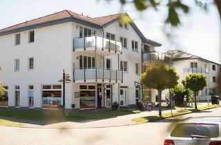 Wohnung kaufen in Am Maiglöckchenberg, 17449 Karlshagen, Ansprechender Zustand: 2x 2-Zi.-Ferienwhg. in Waldrandlage