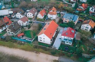 Wohnung kaufen in 77876 Kappelrodeck, Gut geschnittene 4-Zimmer-ETW mit Balkon und PKW-Stellplatz in 77876 Kappelrodeck