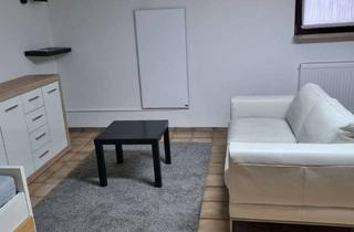 Wohnung mieten in 85551 Kirchheim, Nur an Wochenendheimfahrer möbliertes Souterrain Zimmer