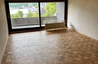 Sozialwohnungen mieten in Don-Bosco-Weg, 57462 Olpe, Barrierefreie 1-Zimmer-Wohnung mit Balkon im Zentrum von Olpe – WBS erforderlich