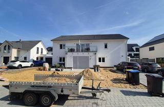 Wohnung mieten in 50127 Bergheim, Fünf Zimmer Wohnung im Neubaugebiet Bergheim Thorr mit Garten/Terrasse