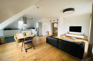 Wohnung mieten in Blumenweg, 33378 Rheda-Wiedenbrück, Wunderbar! Über den Dächern von Wiedenbrück. 3 ZKB mit EBK, Einbauschränken und Balkon