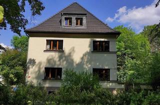 Villa kaufen in 53359 Rheinbach, Stadtvilla in einmaliger Lage am Stadtpark in Rheinbach - provisionsfrei