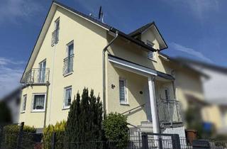 Doppelhaushälfte kaufen in 63594 Hasselroth, KEINE ZUSÄTZLICHE MAKLERPROVISION! Doppelhaushälfte in Hasselroth-Neuenhaßlau!