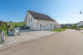 Einfamilienhaus kaufen in 79780 Stühlingen, Einziehen & Wohlfühlen: Freistehendes Einfamilienhaus mit Top-Ausstattung in Stühlingen