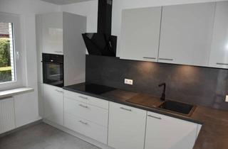 Haus mieten in 31224 Peine, Stilvoll saniertes 4-Zimmer-Reihenhaus mit neuer hochwertiger Einbauküche in Peine