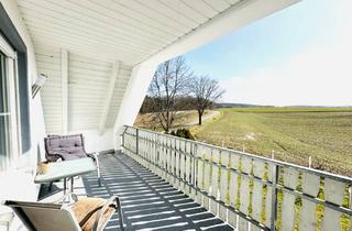 Wohnung kaufen in 91325 Adelsdorf, Dachtraum in Adelsdorf - Eigener Garten, Loggia und Stellplatz