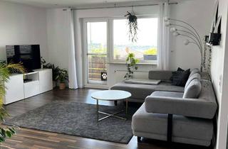 Wohnung mieten in 55268 Nieder-Olm, Wohnen auf zwei Ebenen – mit Balkon, EBK, Garage und Garten zur Pflege