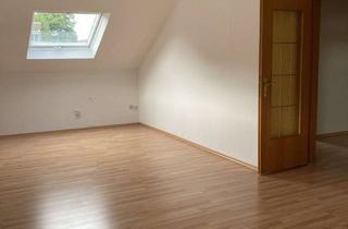 Wohnung mieten in 58675 Hemer, Ansprechende besonders günstige 2,5-Zimmer-DG-Wohnung in Hemer