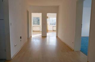 Wohnung mieten in 33178 Borchen, Helle 4-Zimmer-DG-Wohnung mit großem Balkon - Blick ins Grüne