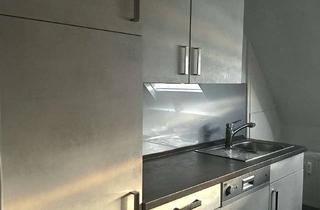 Wohnung mieten in 44149 Dorstfeld, Helle 3-Raum-Dachgeschoßwohnung in Dorstfeld, klimatisiert