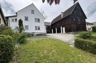 Immobilie kaufen in 95482 Gefrees, Großes Bauernhaus + Scheunen + Stall + Land