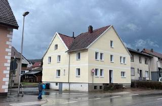 Mehrfamilienhaus kaufen in 36275 Kirchheim, Kirchheim - Saniertes Mehrfamilienhaus zum Kauf