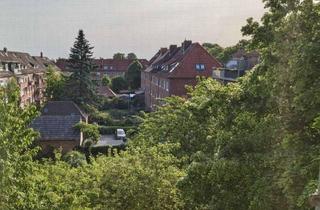 Wohnung kaufen in Mozartstraße 35, 18069 Reutershagen, Wunderschöne Dachgeschosswohnung in toller Grünlage Nähe Schwanenteichpark, Rostock