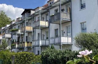 Wohnung kaufen in 01589 Riesa, Kapitalanleger aufgepasst, das rechnet sich! Vermietete 3-Zimmer-ETW mit Balkon im Riesaer Zen