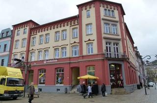 Wohnung mieten in Markt 11, 98617 Meiningen, Mitten drin in der Altstadt-Marktplatz Blick!Küche! französischer Balkon!