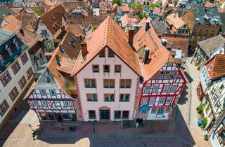 Wohnung mieten in 63571 Gelnhausen, **Imposante großzügige Altbau-Whg. mit neuwertiger EBK in der Altstadt von Gelnhausen**