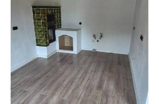 Wohnung mieten in Regener Str., 94227 Zwiesel, GROSSE WOHNUNG IN ZWIESEL MIT BALKON UND STELLPLÄTZEN ZU VERMIETEN!